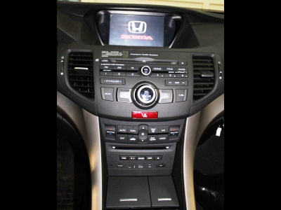 Honda Accord 8 (08-) Европа автомагнитола, головное устройство 2 din с 8 дюймовым HD экраном, GPS навигацией, TV, PMS HSR-8106GB